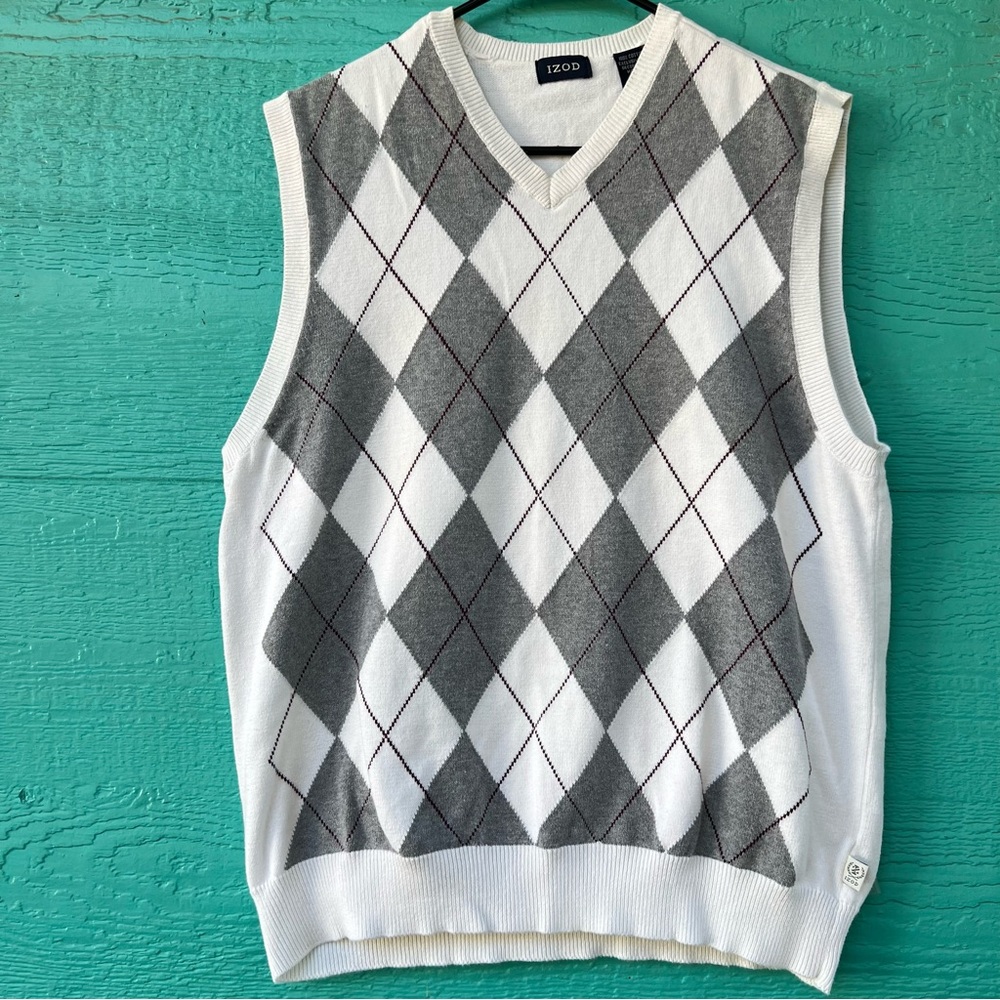 Izod Men's V-Neck Argyle Golf Sweater Vest Gray and White SIZE MEDIUM